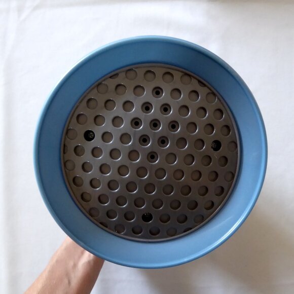 THINKWAY TOYS 9” DESPICABLE ME MINIONS FART BLASTER LIGHT & SOUND GUN (WORKING) - Picture 6 of 9